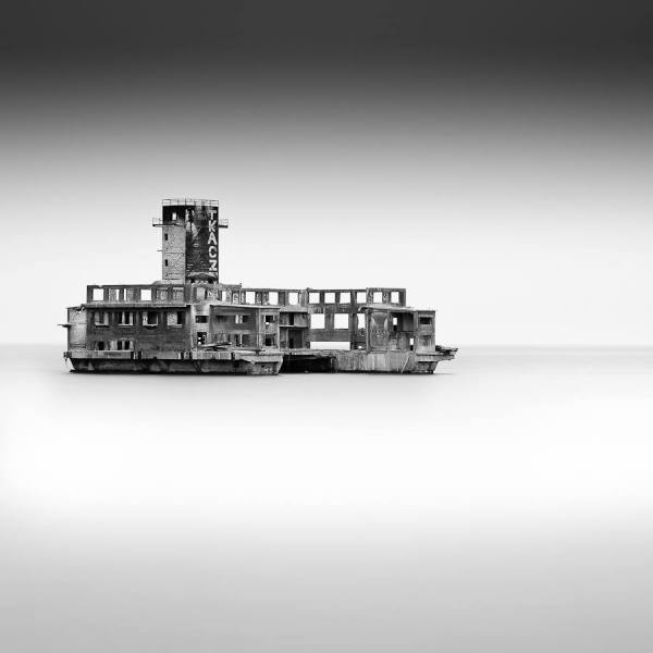 Photograph Karol Szejko Hauru on One Eyeland